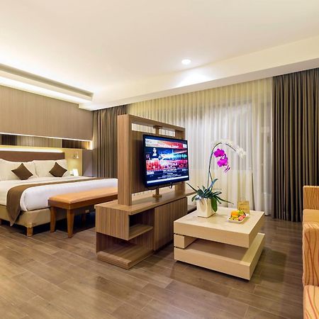 BW Suite Belitung Tanjung Pandan Kültér fotó