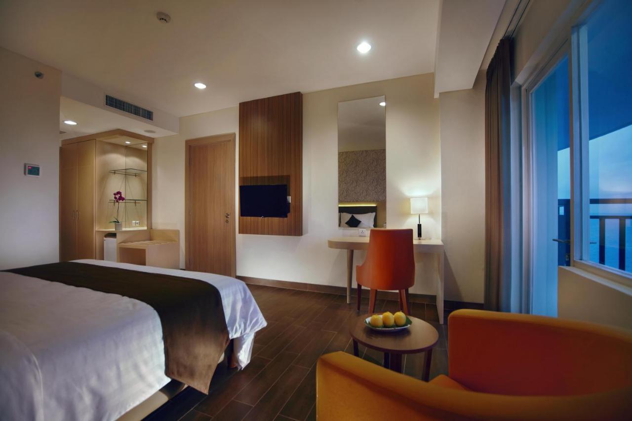 BW Suite Belitung Tanjung Pandan Kültér fotó