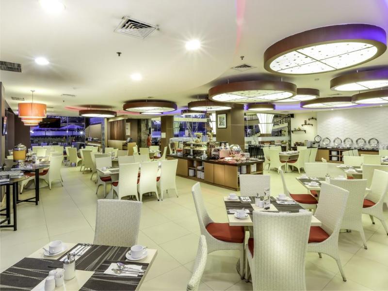 BW Suite Belitung Tanjung Pandan Kültér fotó