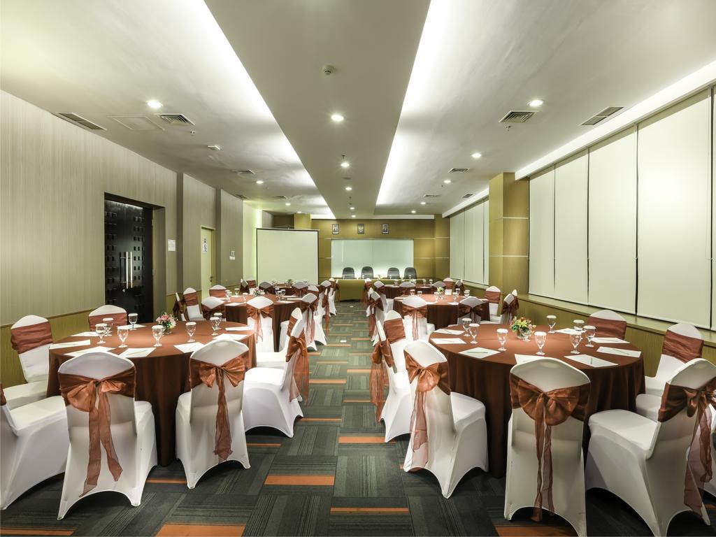 BW Suite Belitung Tanjung Pandan Kültér fotó